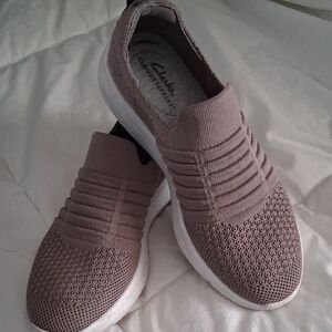 Clarks Taupe Knit Slip-On Shoes